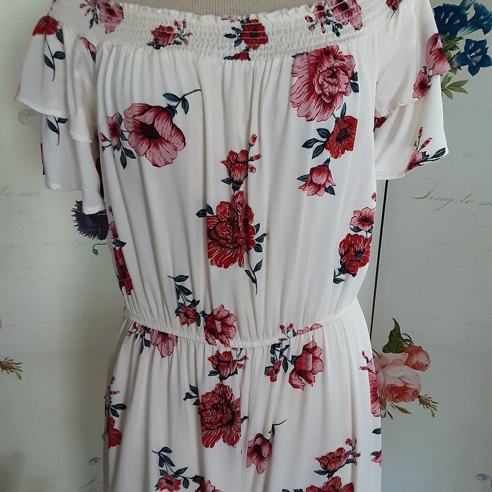 Jumpsuit - Picture 2 of 10